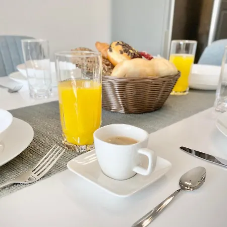 Private For 4 Guests And Parking