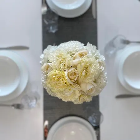 Private For 4 Guests And Parking