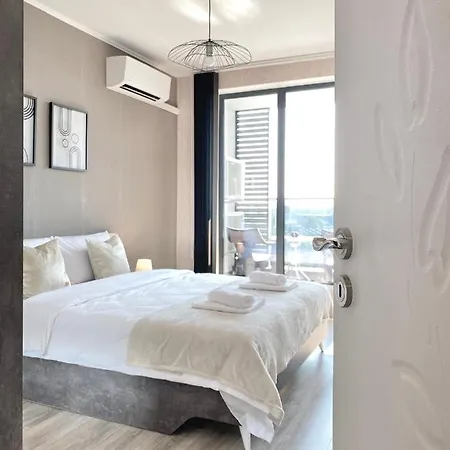 Private For 4 Guests And Parking * Plovdiv