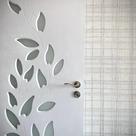Apartment Private For 4 Guests And Parking