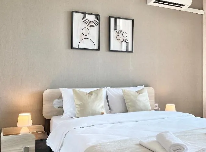 Private For 4 Guests And Parking Apartamento