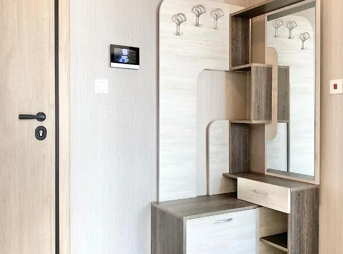 Apartamento Private For 4 Guests And Parking